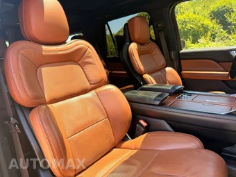 2019 Lincoln Navigator Reserve - miniatura 10