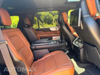 2019 Lincoln Navigator Reserve - miniatura 11