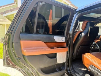 2019 Lincoln Navigator Reserve - miniatura 15