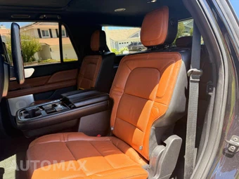 2019 Lincoln Navigator Reserve - miniatura 17