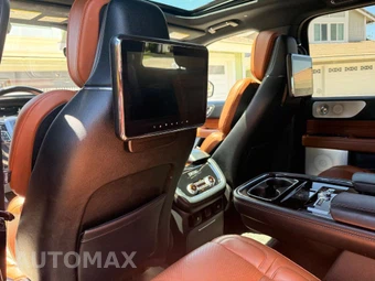 2019 Lincoln Navigator Reserve - miniatura 18