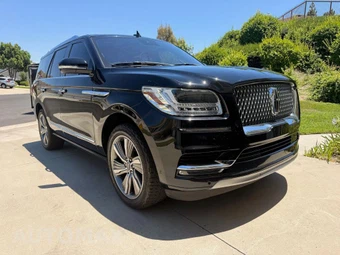 2019 Lincoln Navigator Reserve - miniatura 4