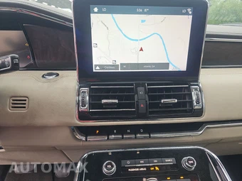 2019 Lincoln Navigator Select – miniatura 11
