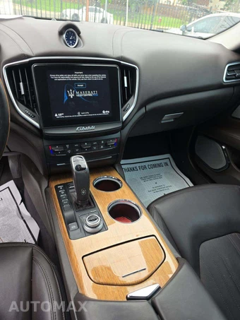 2019 Maserati Ghibli GranLusso – miniatura 10