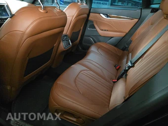 2019 Maserati Levante GranLusso – miniatura 13