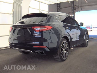 2019 Maserati Levante GranLusso – miniatura 4