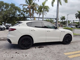 2019 Maserati Levante GranSport - miniatura 12