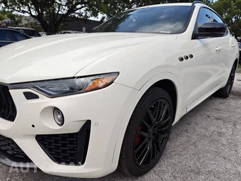 2019 Maserati Levante GranSport - miniatura 16