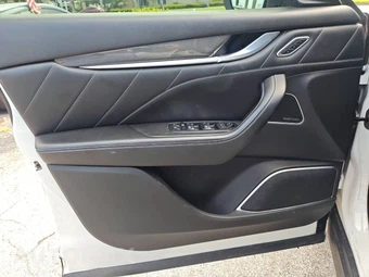 2019 Maserati Levante GranSport - miniatura 24