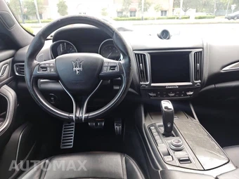 2019 Maserati Levante GranSport - miniatura 32