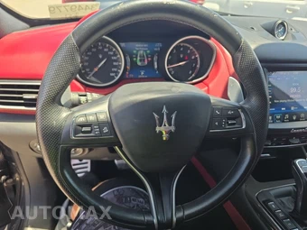 2019 Maserati Levante GranSport – miniatura 10