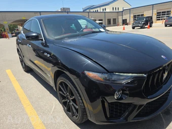 2019 Maserati Levante GranSport – miniatura 3