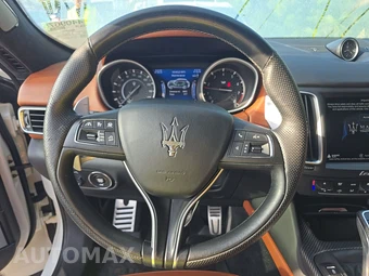 2019 Maserati Levante GTS - miniatura 10