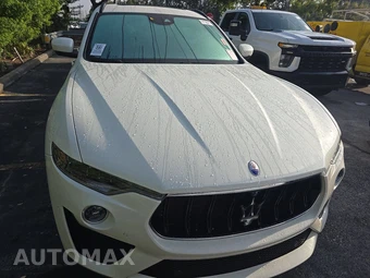2019 Maserati Levante GTS - miniatura 2