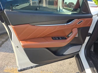 2019 Maserati Levante GTS - miniatura 9