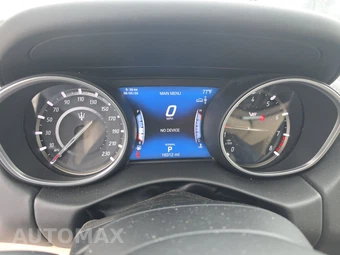 2019 Maserati Levante GTS - miniatura 12