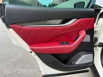 2019 Maserati Levante S GranSport - miniatura 38