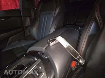 2019 Maserati Levante S GranSport – miniatura 8