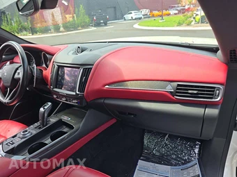 2019 Maserati Levante S GranSport - miniatura 19