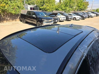 2019 Maserati Levante S GranSport - miniatura 12