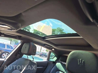 2019 Maserati Levante - miniatura 11