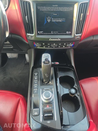 2019 Maserati Levante – miniatura 11