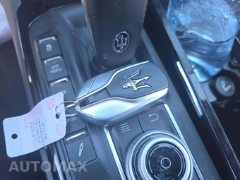 2019 Maserati Levante – miniatura 5