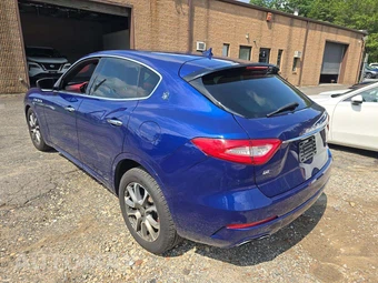 2019 Maserati Levante – miniatura 2