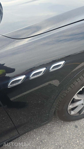 2019 Maserati Levante – miniatura 20