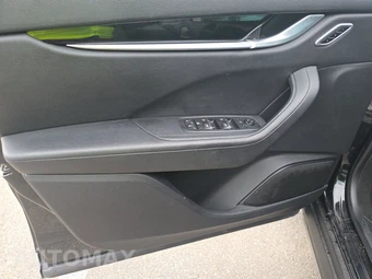 2019 Maserati Levante – miniatura 9