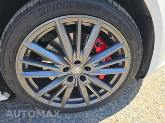 2019 Maserati Quattroporte S – miniatura 24