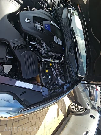 2019 Maserati Quattroporte S – miniatura 21