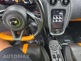 2019 McLaren 570S Spider Convertible – miniatura 10
