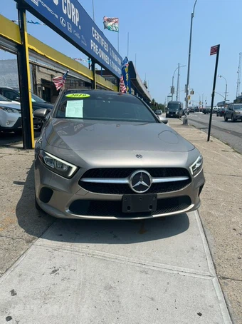2019 Mercedes-Benz A 220 4MATIC - miniatura 13