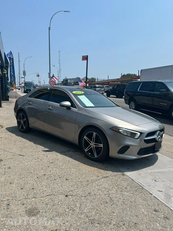 2019 Mercedes-Benz A 220 4MATIC - miniatura 15