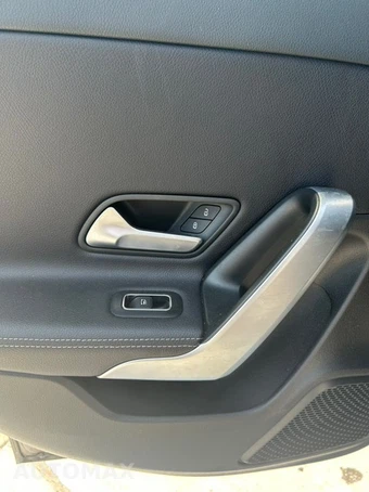 2019 Mercedes-Benz A 220 4MATIC - miniatura 24