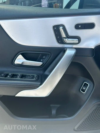 2019 Mercedes-Benz A 220 4MATIC - miniatura 25