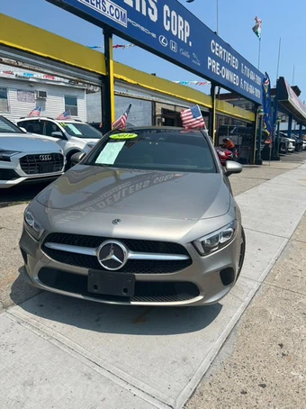 2019 Mercedes-Benz A 220 4MATIC - miniatura 9