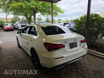 2019 Mercedes-Benz A 220 4MATIC – miniatura 2