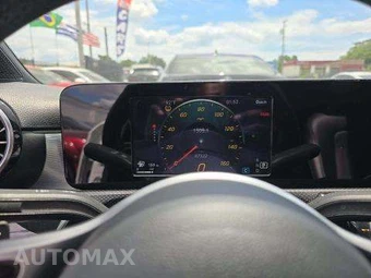 2019 Mercedes-Benz A 220 – miniatura 9