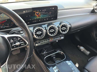 2019 Mercedes-Benz A 220 – miniatura 7