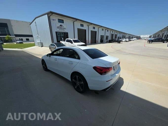 2019 Mercedes-Benz A 220 - miniatura 2