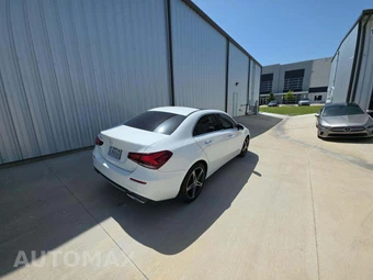 2019 Mercedes-Benz A 220 - miniatura 3