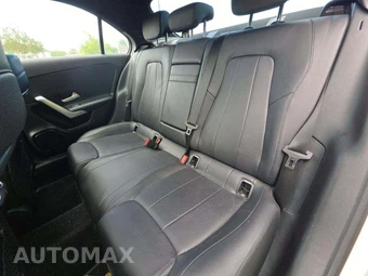 2019 Mercedes-Benz A 220 – miniatura 10