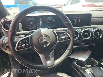 2019 Mercedes-Benz A 220 - miniatura 10