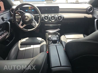 2019 Mercedes-Benz A 220 - miniatura 11