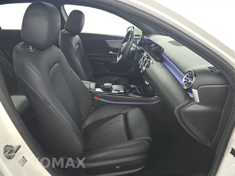 2019 Mercedes-Benz A 220 - miniatura 8