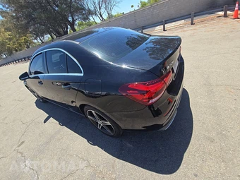 2019 Mercedes-Benz A 220 - miniatura 6