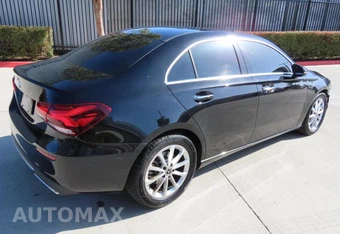 2019 Mercedes-Benz A 220 - miniatura 3