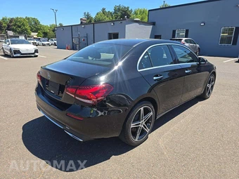 2019 Mercedes-Benz A 220 - miniatura 3